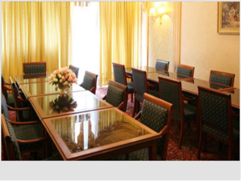 Highness Hotel Quận Quy Sơn Ngoại thất bức ảnh